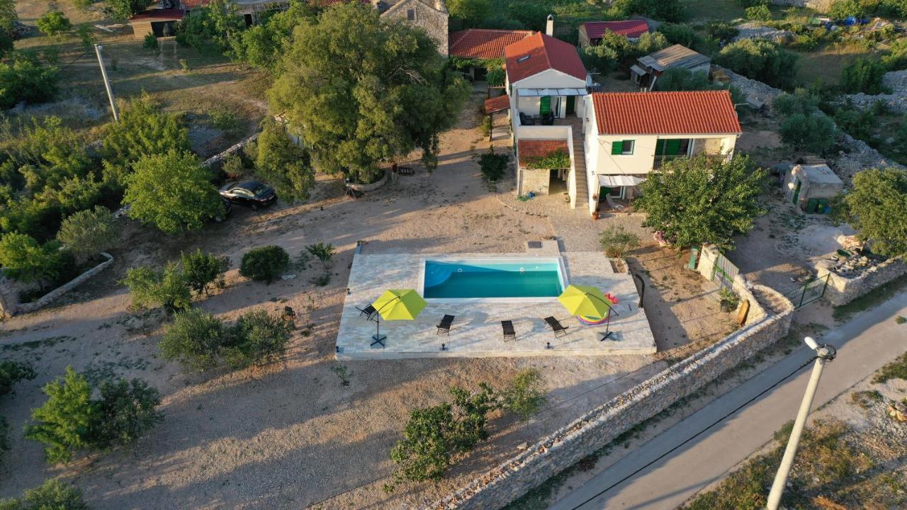 Marcelovi Dvori Bed and Breakfast Pirovac Buitenkant foto